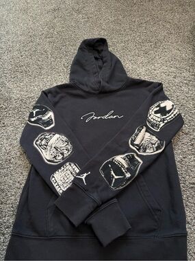 Jordan Boy’s 10/12 Black Script Pullover Hoodie